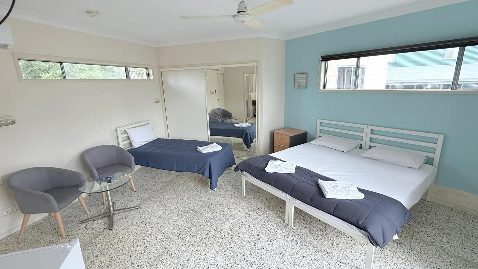 Emu Park Beach Motel
